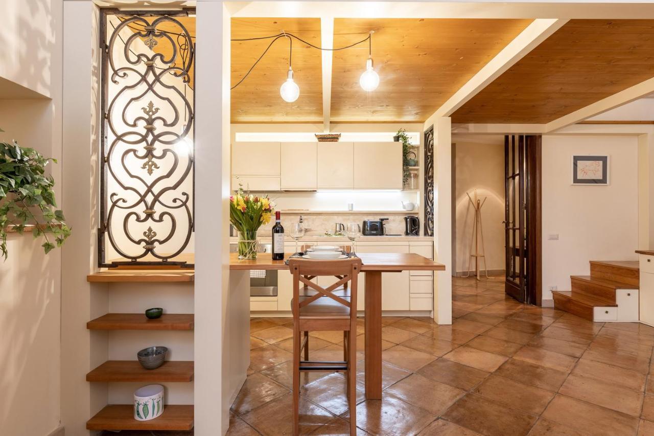 Rome As You Feel - Charming Loft Campitelli In Navona Екстер'єр фото